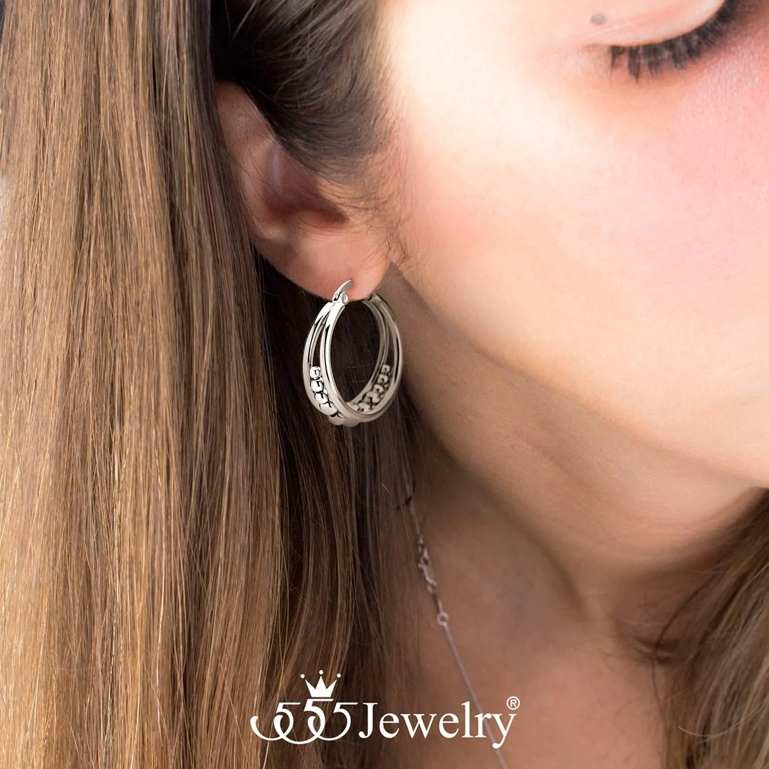 555Jewelry Hypoallergenic Medium Stainless Steel Wide Beaded Hoop Earrings for Women