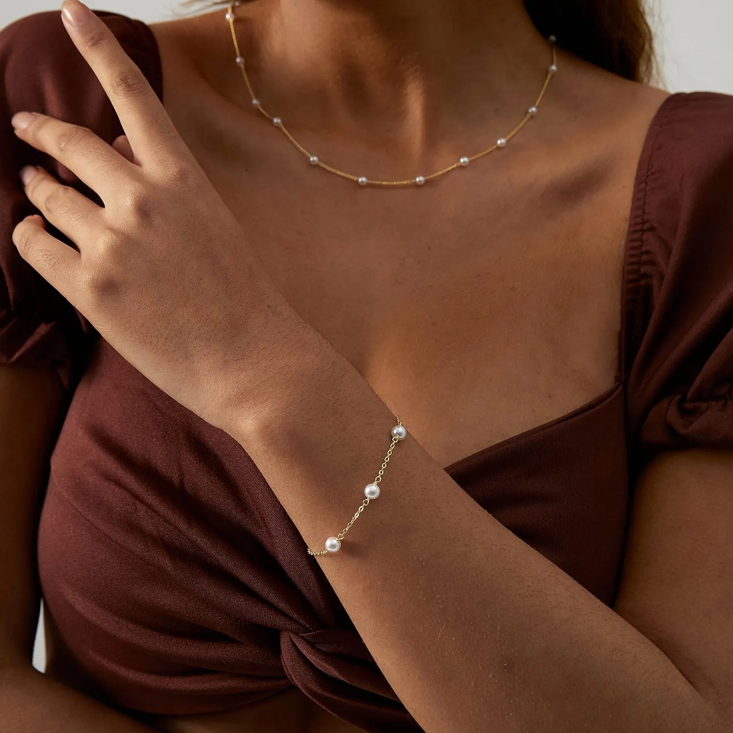 ASCOMY Dainty Pearl Bracelets for Women 14K Gold Plated Handmade Pearl Bracelet Paperclip Chain Pearls Jewelry Gifts for Women