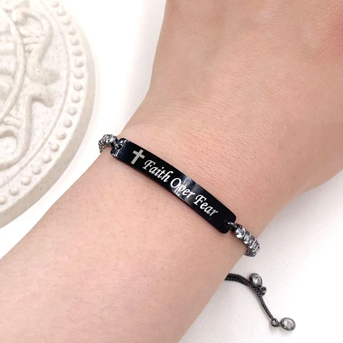 Christian Faith Over Fear Cross Inspirational Bracelet Adjustable Slider Bolo Tennis Chain Bracelets for Women Y4390