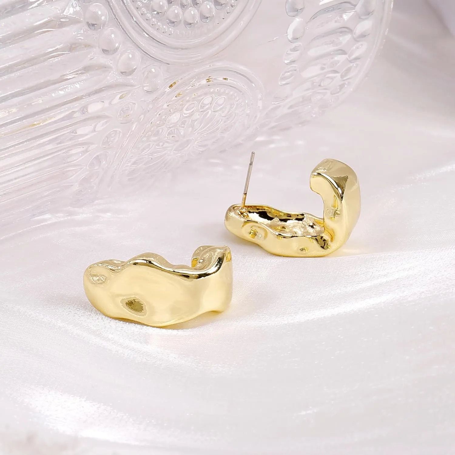 Chunky Gold Dangle Earrings For Women Gold Plated Statement Earrings Large Minimalist Geometric Long Triangle Exaggerated Stud Earring For Women Trendy
