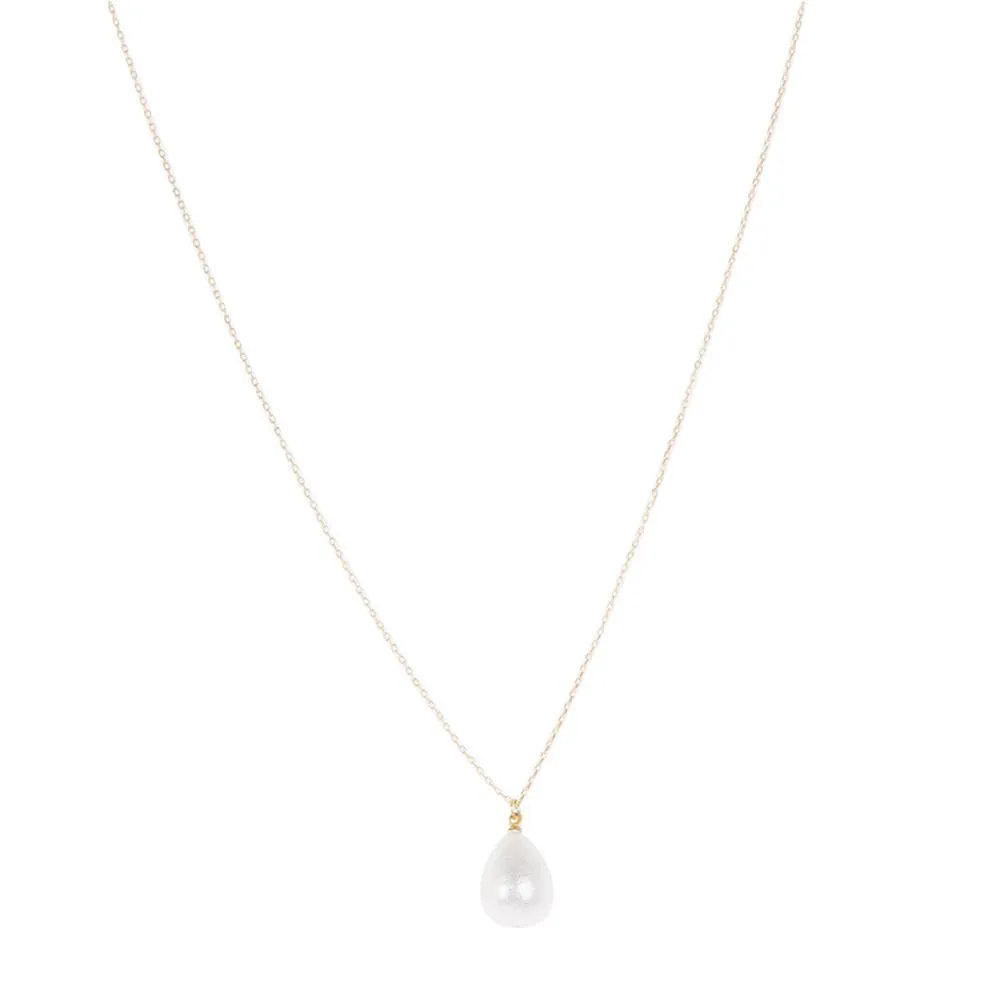 Classic Pearl Necklace