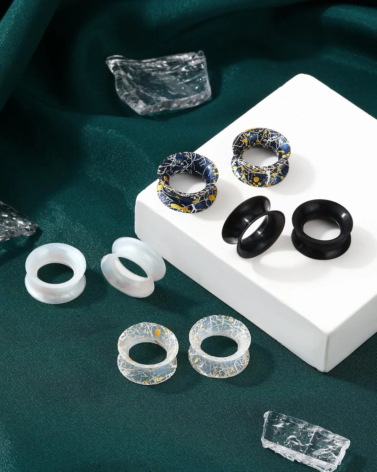 COCHARM 8PCS Soft Flexible Silicone Ear Gauges Silicone Ear Tunnels Double Flared Silicone Earrings 0g 00g 1/2 Gauges Colored Plug Tunnel Silicone, COPPK011A