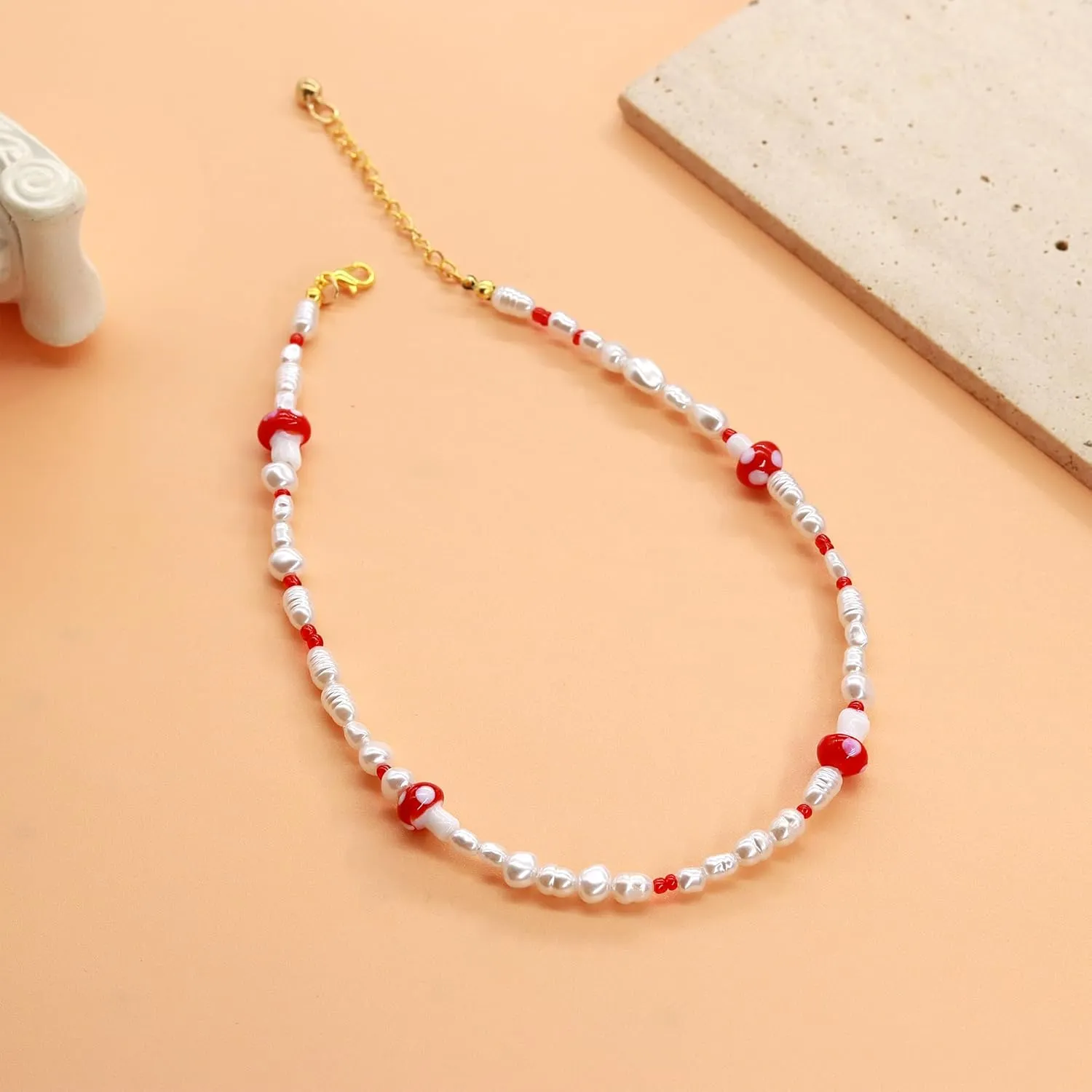Colorful Beaded Necklaces, Boho Necklace Summer Shell Pearl Necklaces White Beach Pendant Necklaces Y2k Flower Rainbow Beaded Necklace Jewelry for Women Men