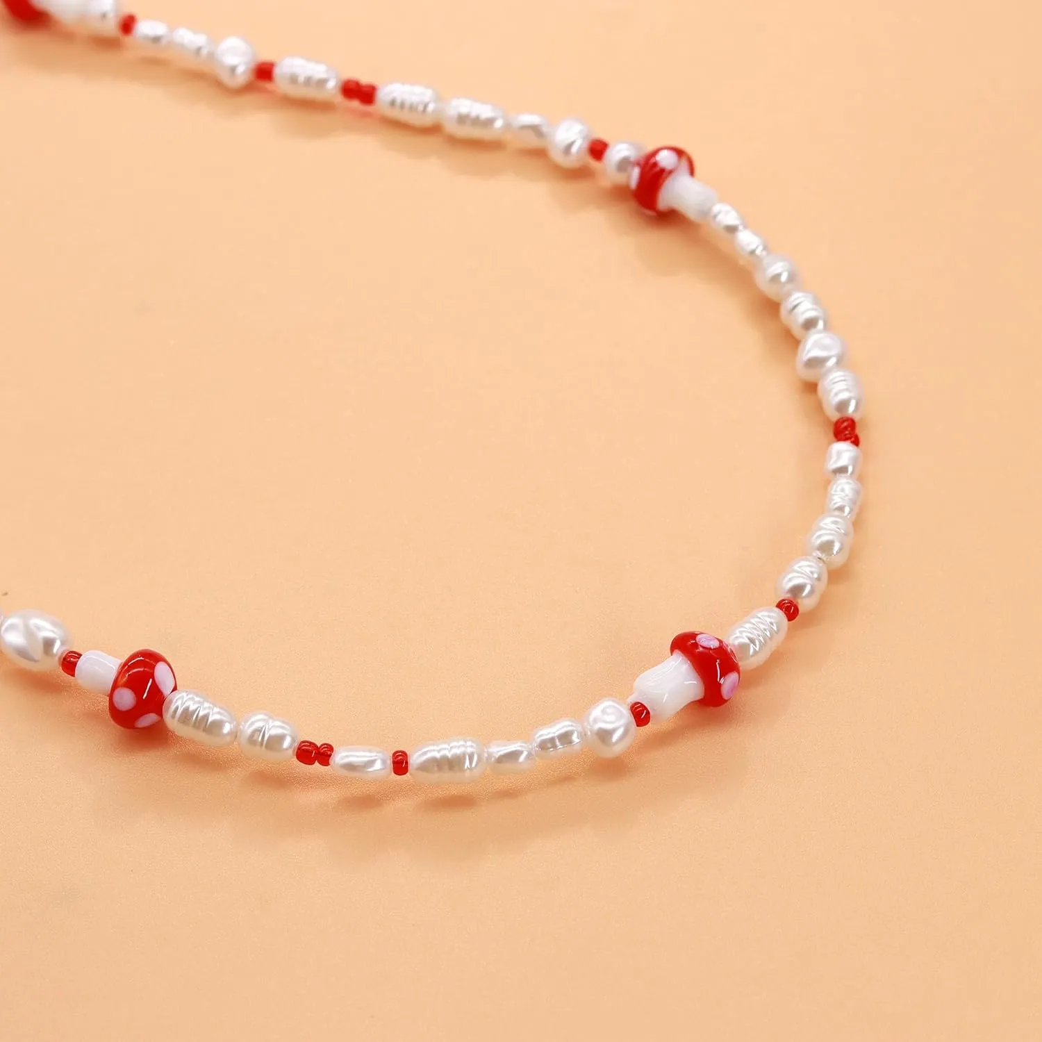 Colorful Beaded Necklaces, Boho Necklace Summer Shell Pearl Necklaces White Beach Pendant Necklaces Y2k Flower Rainbow Beaded Necklace Jewelry for Women Men