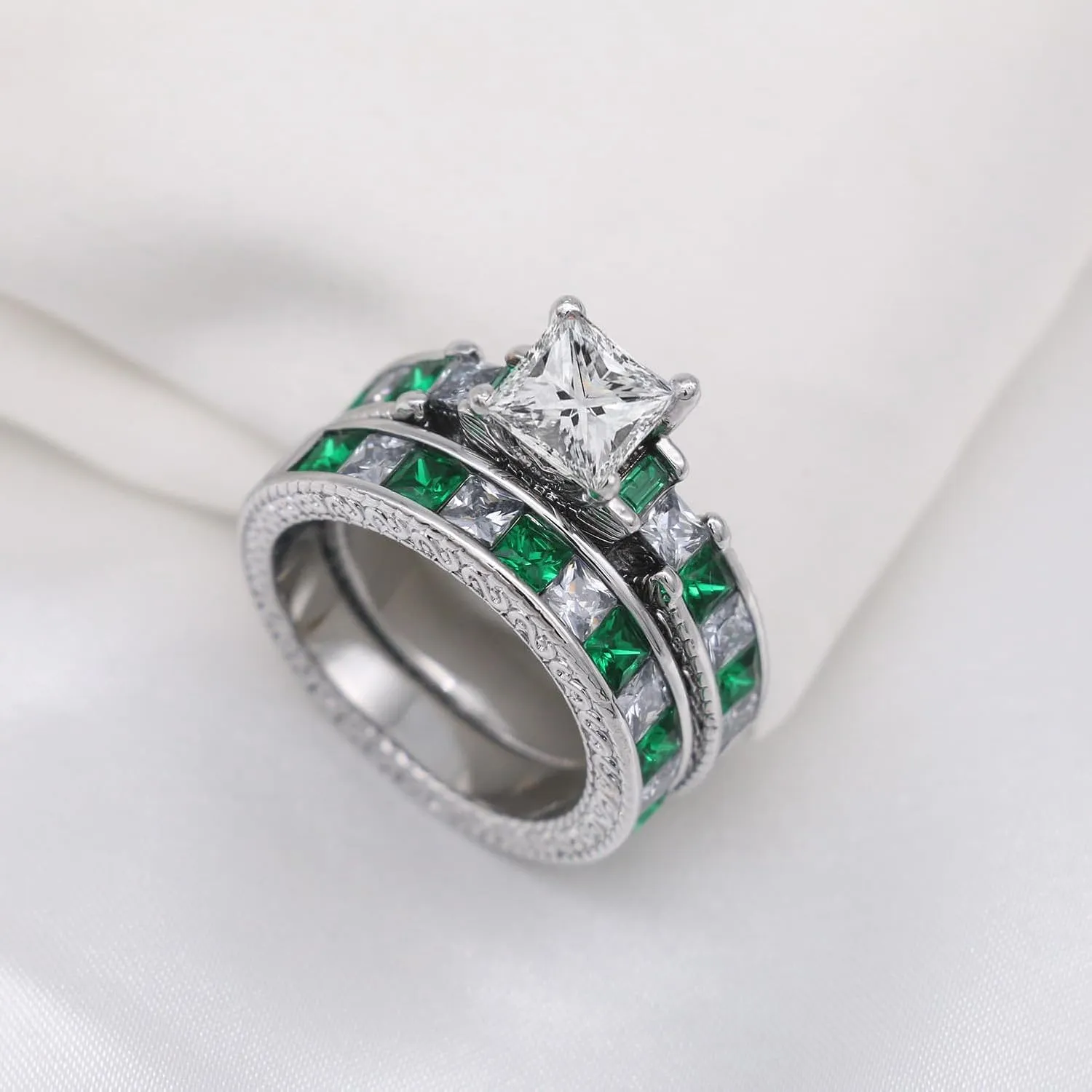Couple Rings 1.5CT Green AAA CZ Women Wedding Ring Sets for Him and Her Rings Men Wedding Band