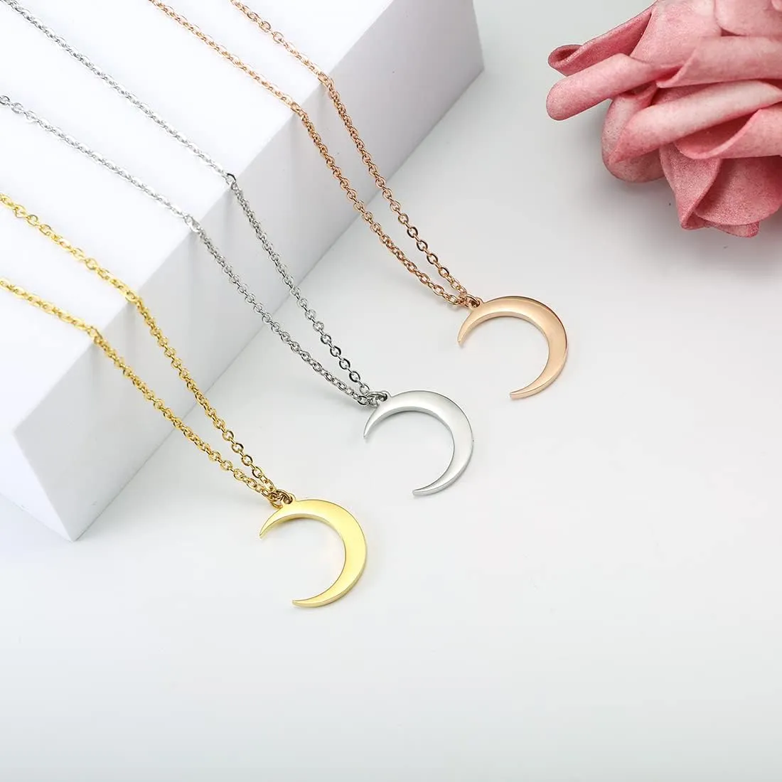 Crescent Moon Necklace 18K Gold Plated Stainless Steel Crescent Moon Pendant Necklace Delicate Dainty Crescent Necklace for Women