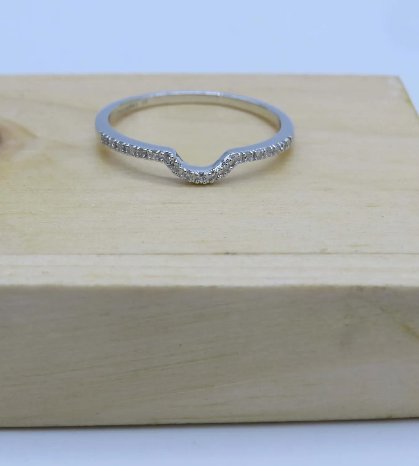 Dazzlingrock Collection 0.11 Cttw Round Lab Grown White Diamond Delicate Wedding Guard Ring in 10K Solid Gold