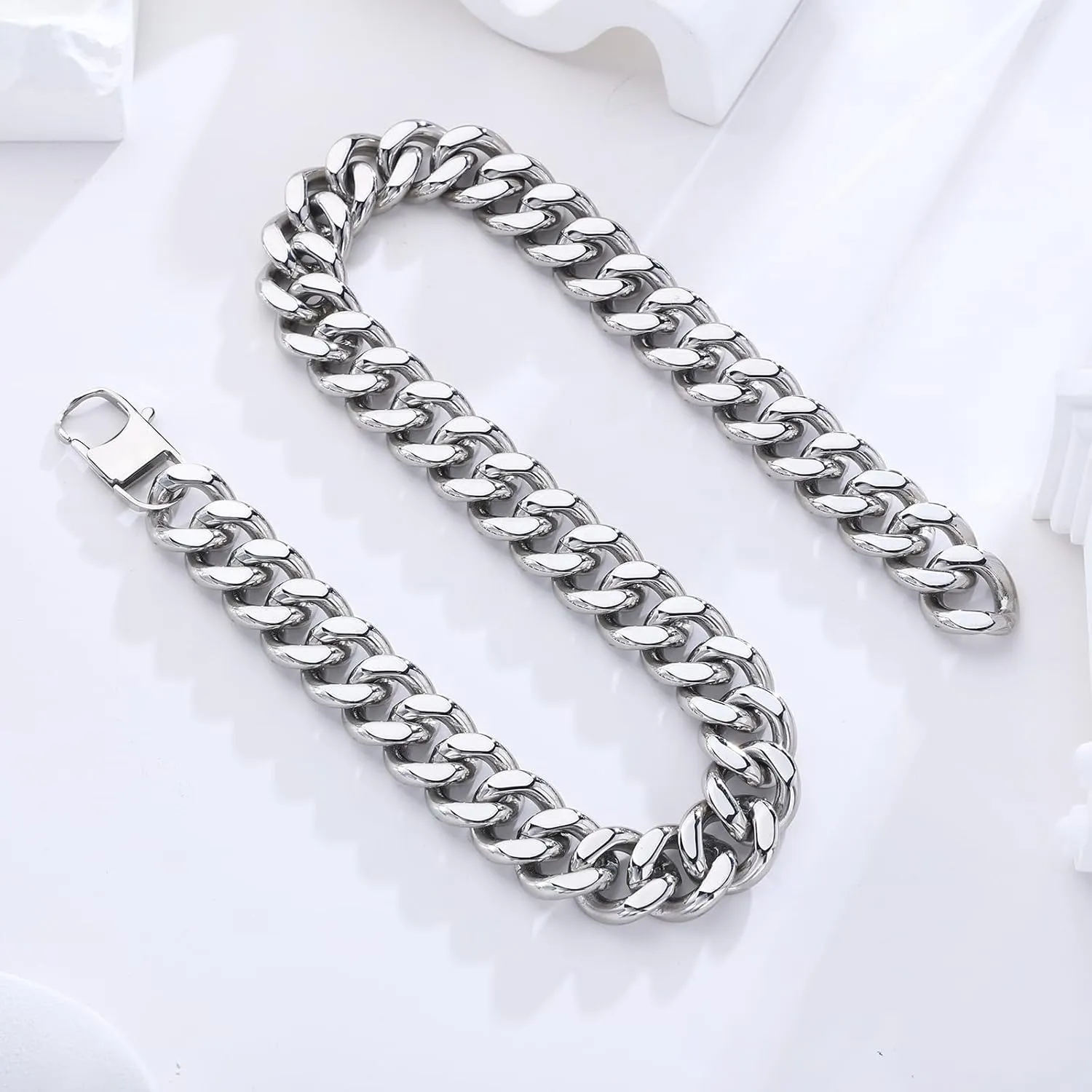 FEEL STYLE Chunky Cuban Link Chain for Men Women - Stainless Steel Gold Chain Necklace for Women Men - Dainty 18K Gold Silver Choker Thick Trendy Punk Hip Hop Cuban Chain Jewelry 8mm/12mm/16mm