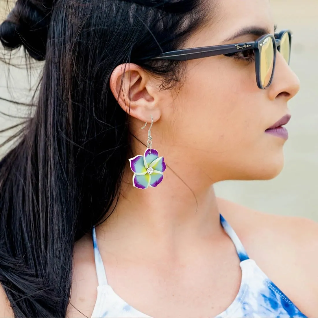 Floral Dangle Earrings for Women Hawaiian Tropical Plumeria Rubra Flower Drop Earrings with Cubic Zirconia Luau Beach Party Vacation Hawaiian Accessories Jewelry Gift