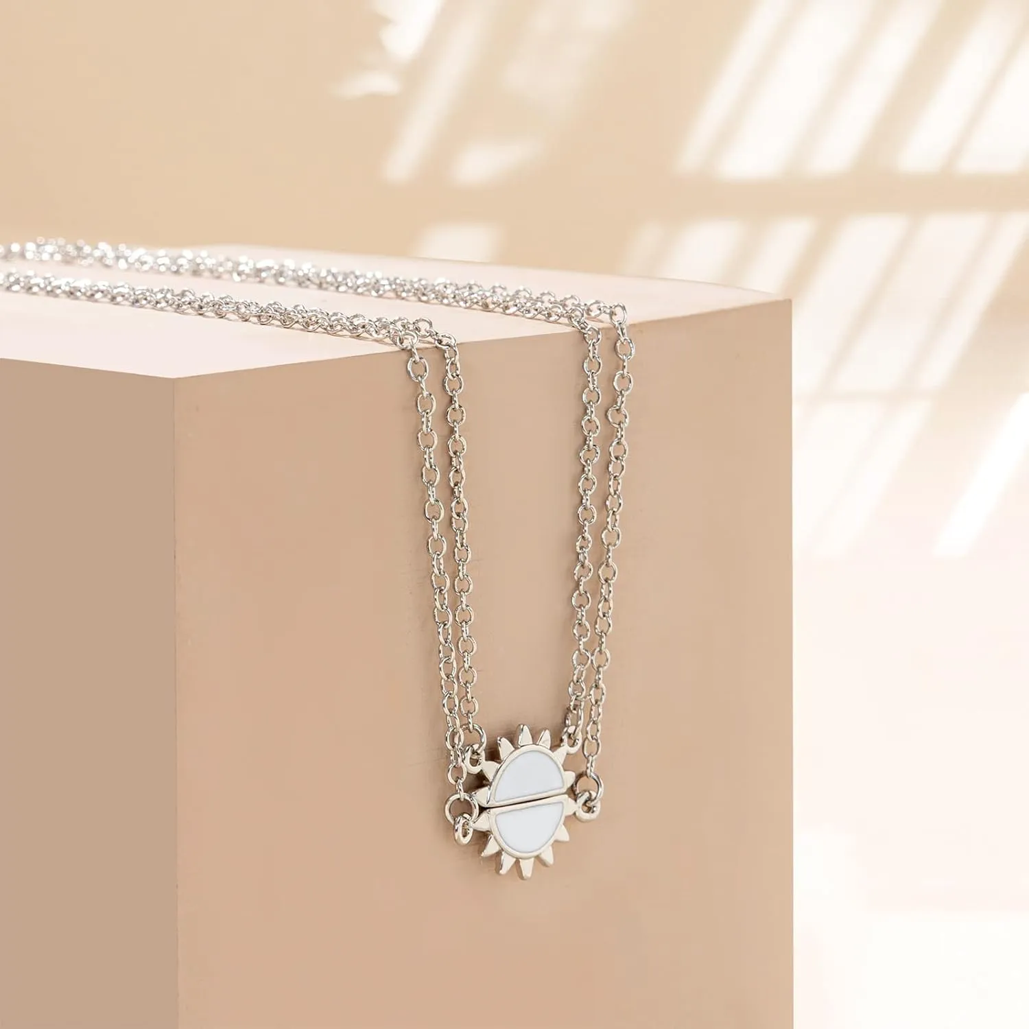 Friendship Sun Bracelet, 16k Gold Plated Copper Sun Dainty Bracelets Delicate Adjustable Link for Graduation Birthday Anniversary
