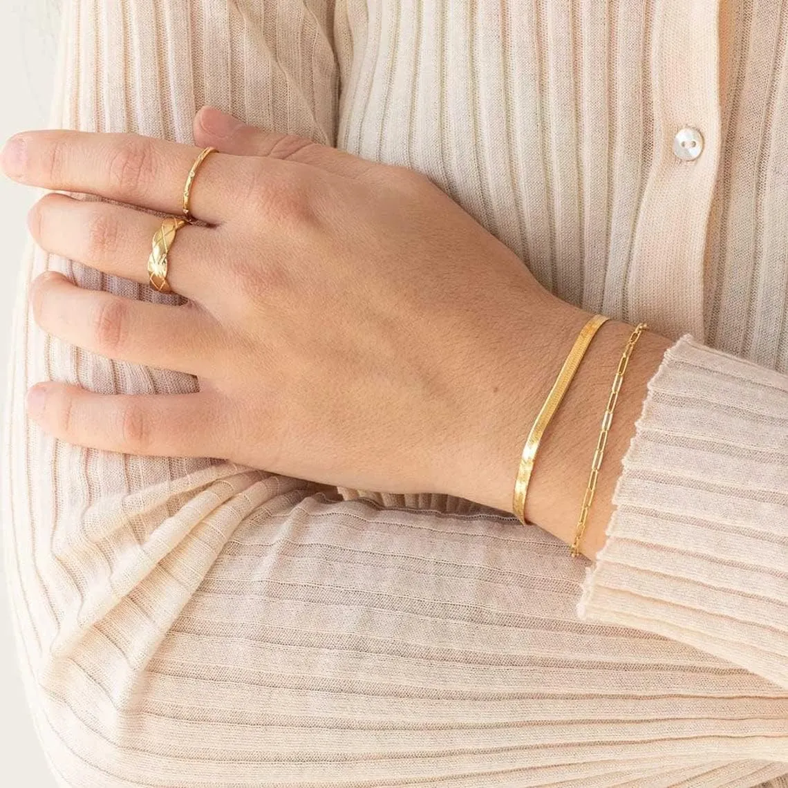 Gold Bracelet Set, 14K Gold Plated Bracelets for Women, Dainty Lip Chain, Long Bar Chain, Disc, Satellite, Cuban Link, Anklet, Pack Gifts for Women