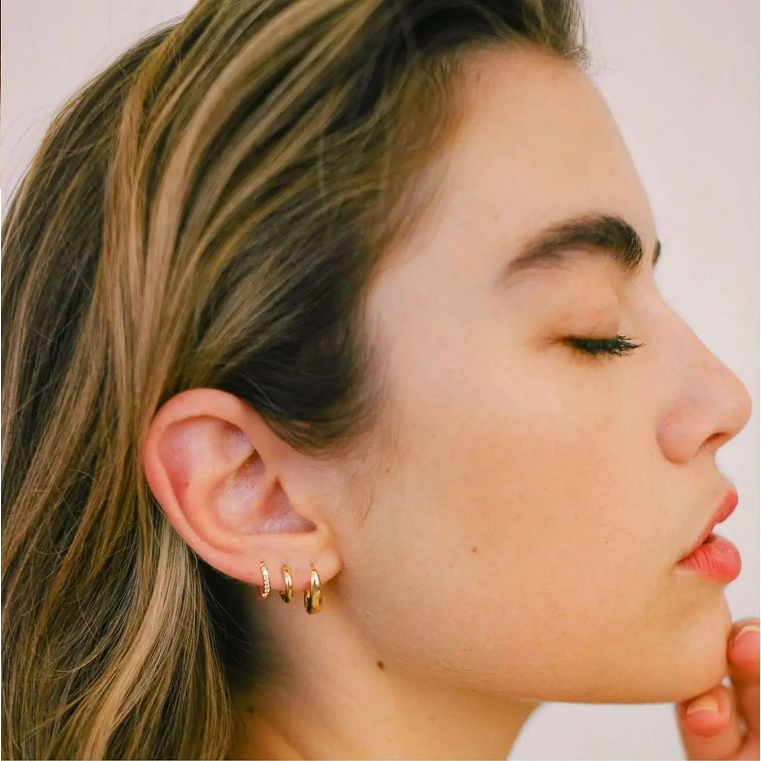 Gold Earrings Set for Women, 14K Dainty Cartilage Huggie Earring Sets for Multiple Piercing Hypoallergenic Trendy, Small Gold Huggie Hoop Earrings Stack for Women Gifts Jewelry