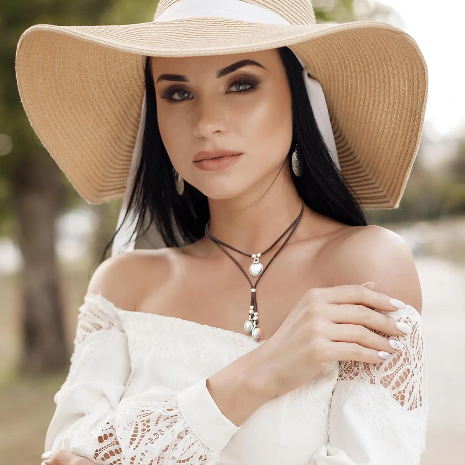 HUASAI Boho Necklaces for Women Western Jewelry Country Concert Outfits for Women Layered Brown Choker Necklace Leather Boho Necklace Western Cowgirl Outfits Jewelry