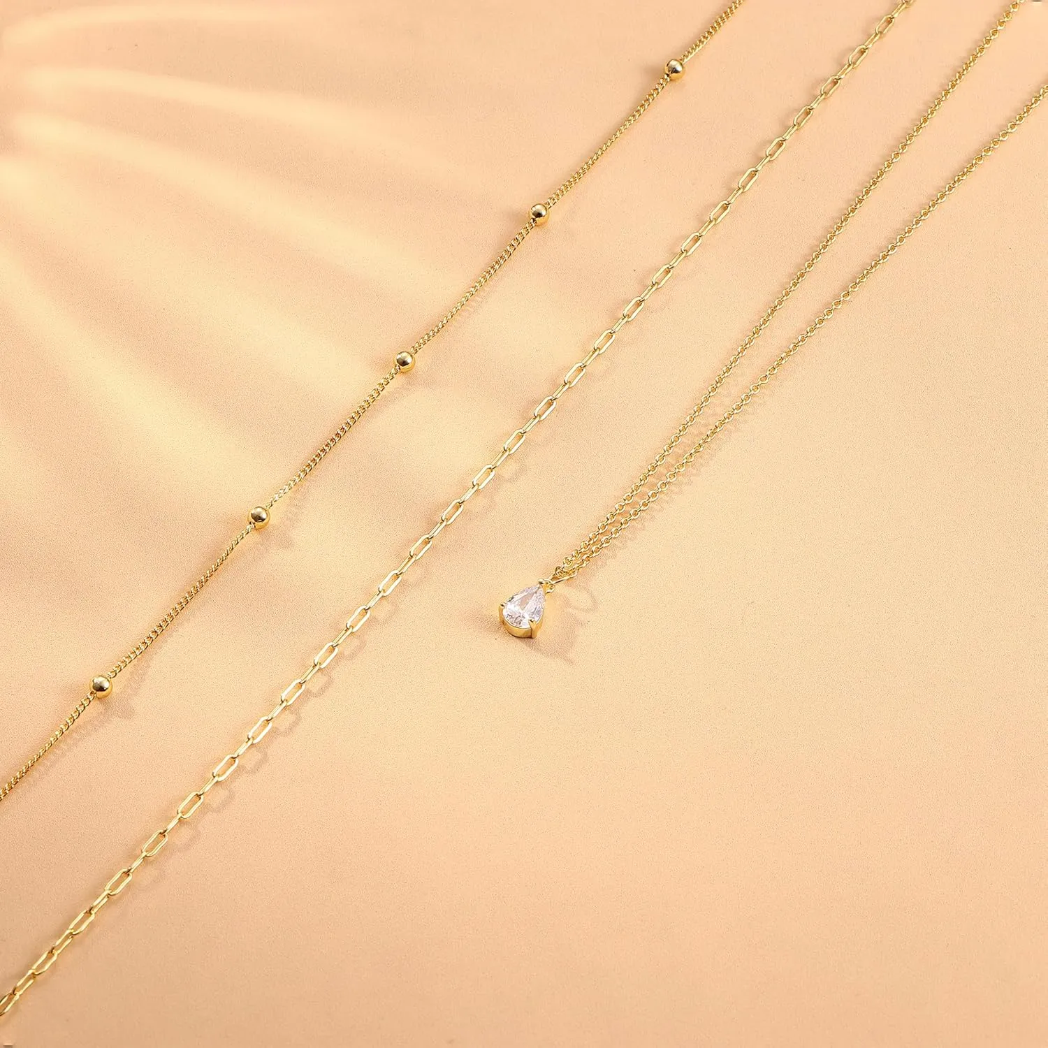 Kakonia Layered Gold Necklace for Women 14K Gold Plated Pendant Necklace Set Gold Necklace Satck Dainty Gold Chain Trendy Jewelry for Women