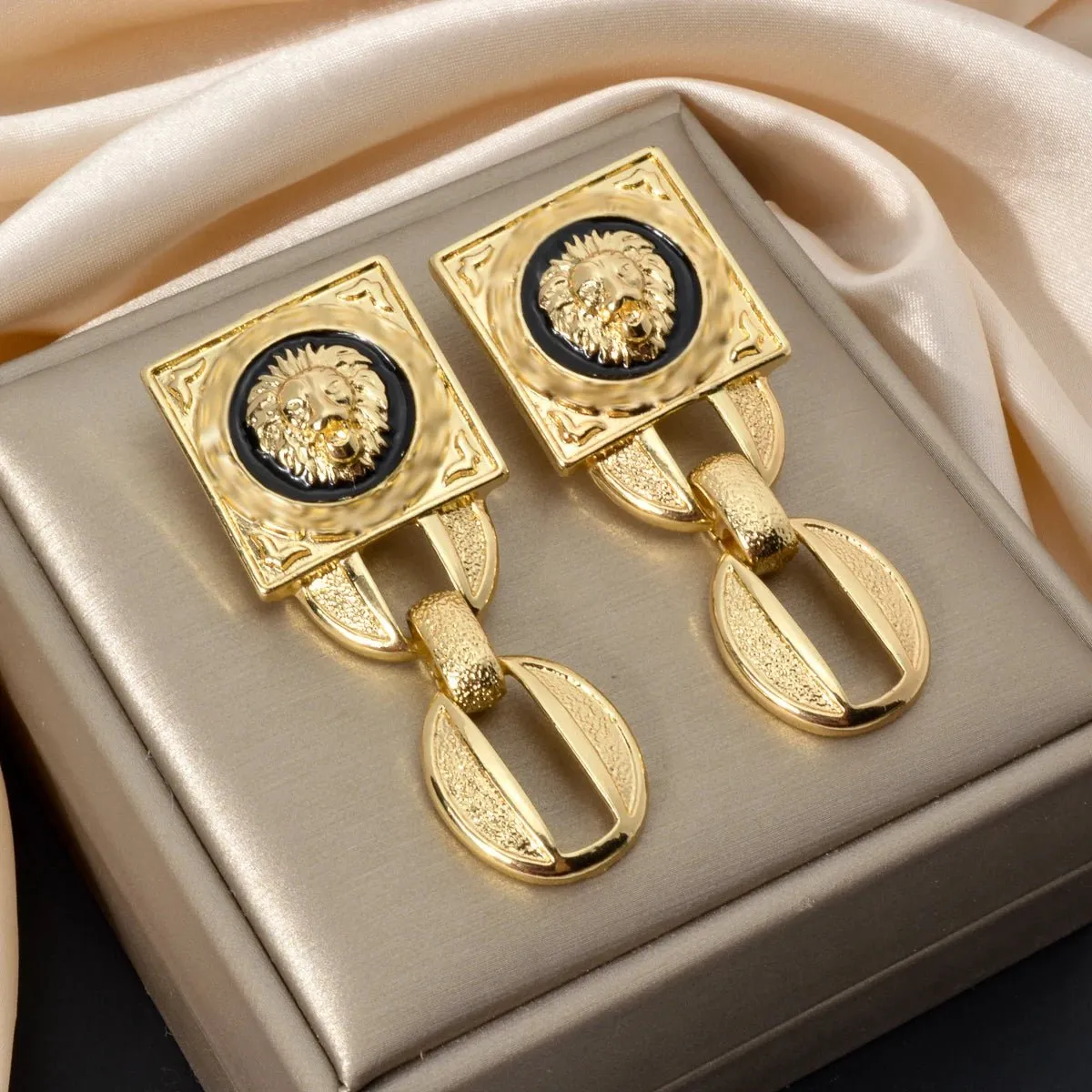 Luxury Gold Plated Jewelry Set for Women – African Wedding Choker Necklace, Bracelet, Earrings, and Cuff Rings