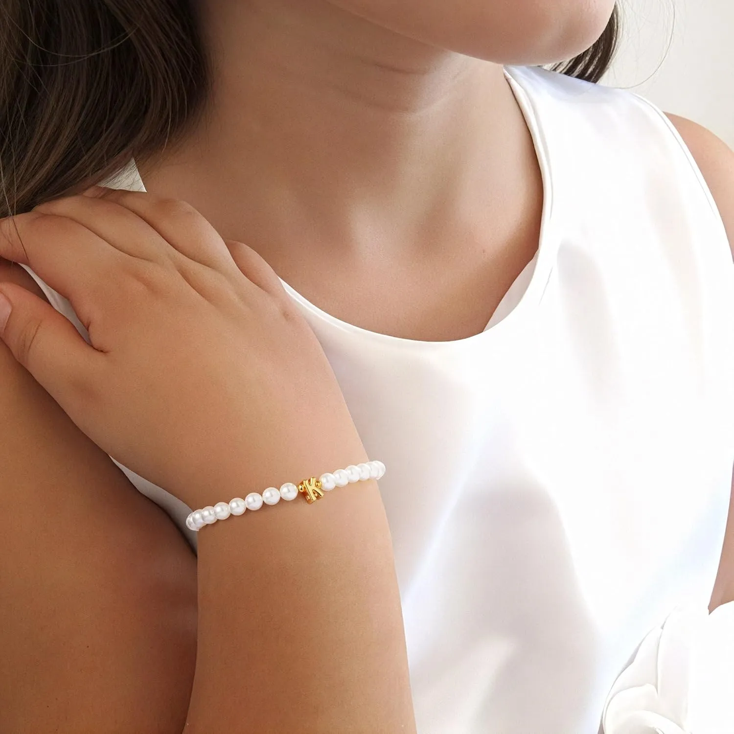 M MOOHAM Pearl Initial Bracelet for Women - Dainty Beaded Charm Bracelets for Women Trendy Charm Letter A-Z Personalized Pearl Jewelry Gifts