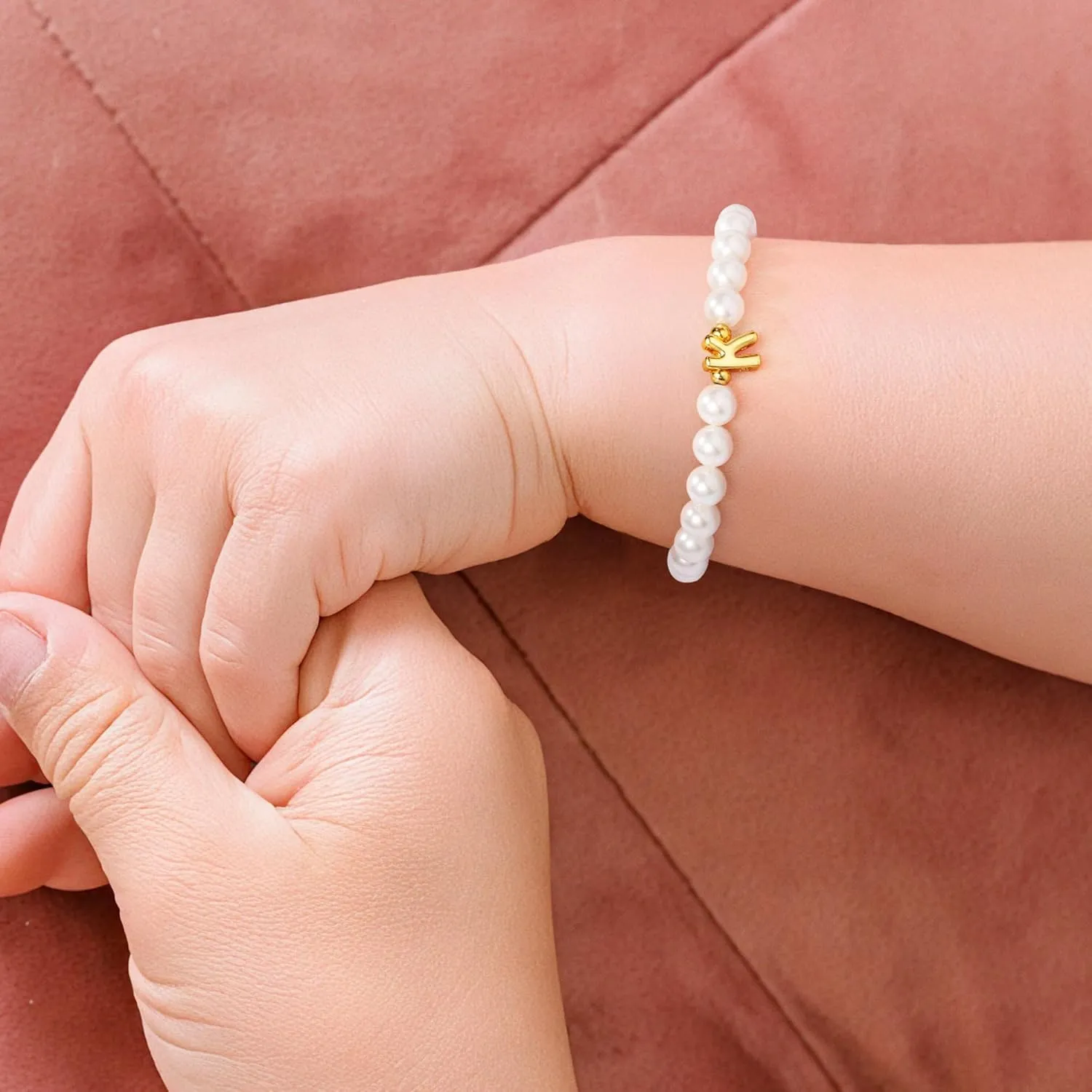 M MOOHAM Pearl Initial Bracelet for Women - Dainty Beaded Charm Bracelets for Women Trendy Charm Letter A-Z Personalized Pearl Jewelry Gifts
