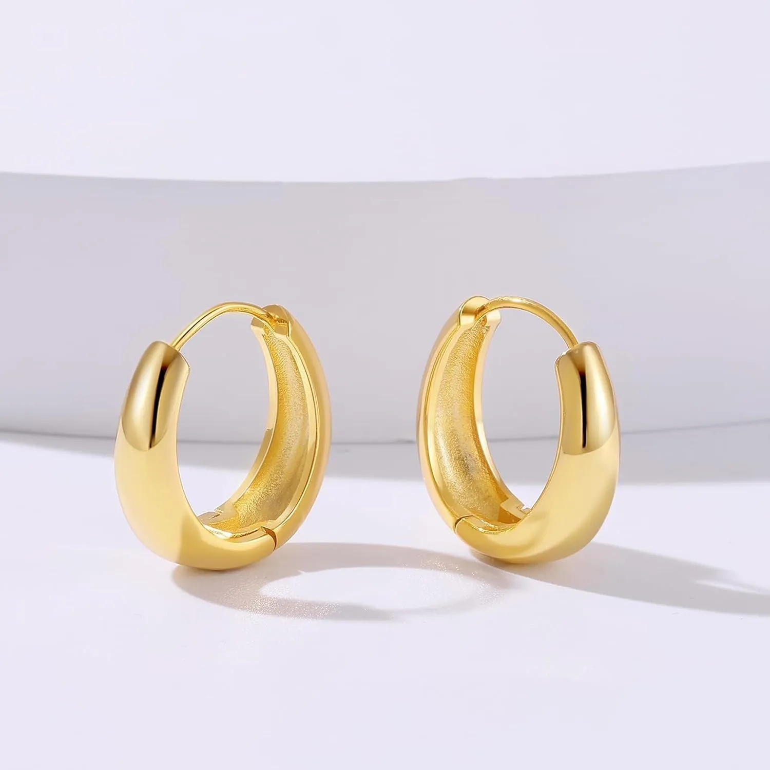 micuco Gold Hoop Earrings for Women, Gold Chunky Hollow Thick Hoops Earrings for Women
