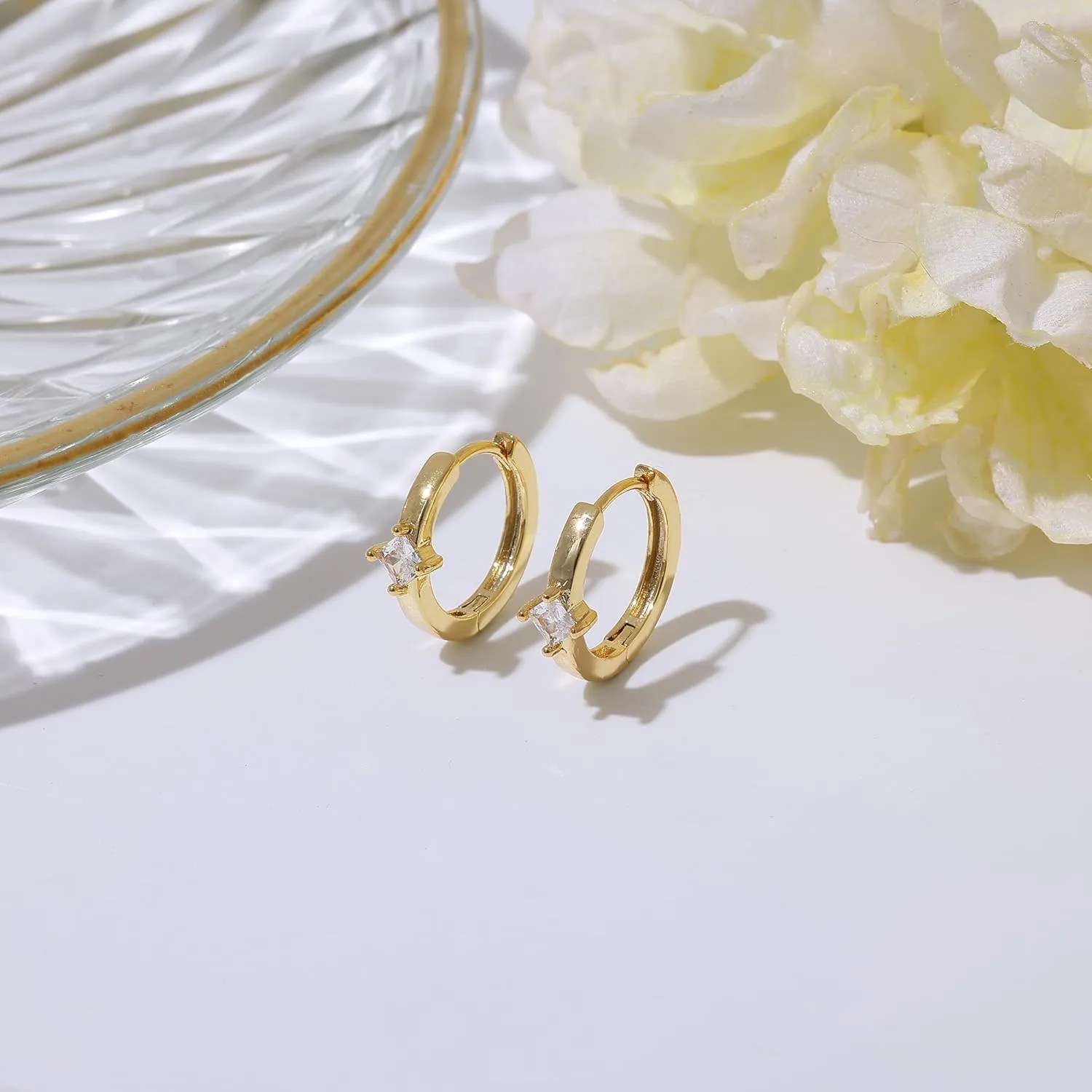 micuco Small Hoop Earrings for Women Tiny Cartilage Hoop Earrings for Men Helix Daith Tragus Ear Hugging Hoop Earrings Sleeper Hypoallergenic Earrings