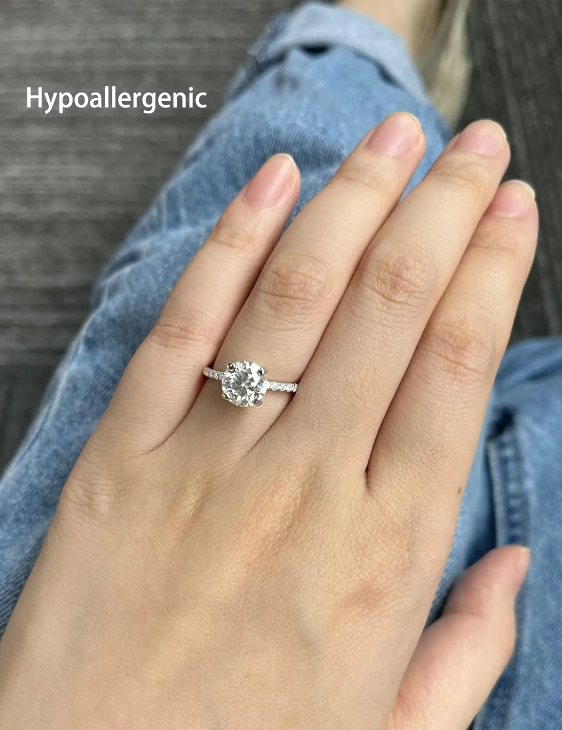 Moissanite Engagement Ring for Women Solitaire Rings with 18K White Gold Plated D Dolor Sterling Silver Engagement Ring for Women Fake Engagement Ring Promise Rings for Her