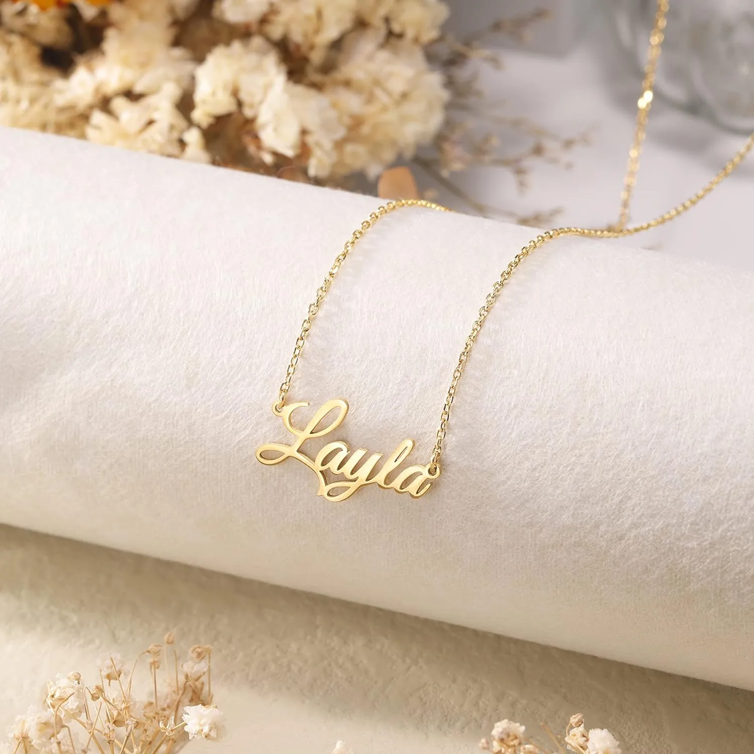 Name Necklace Personalized, 18K Gold Plated Custom Name Necklaces for Women Customized Name Plate Pendant Jewelry Gifts for Women