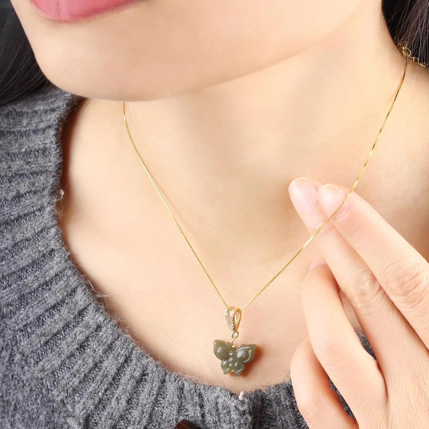 Natural Hetian Jade Necklace for Women, Butterfly Pendant Necklace Simple Fresh Necklace Choker Pendant Handmade Jewelry (S925 Sterling Silver Gold Plated)