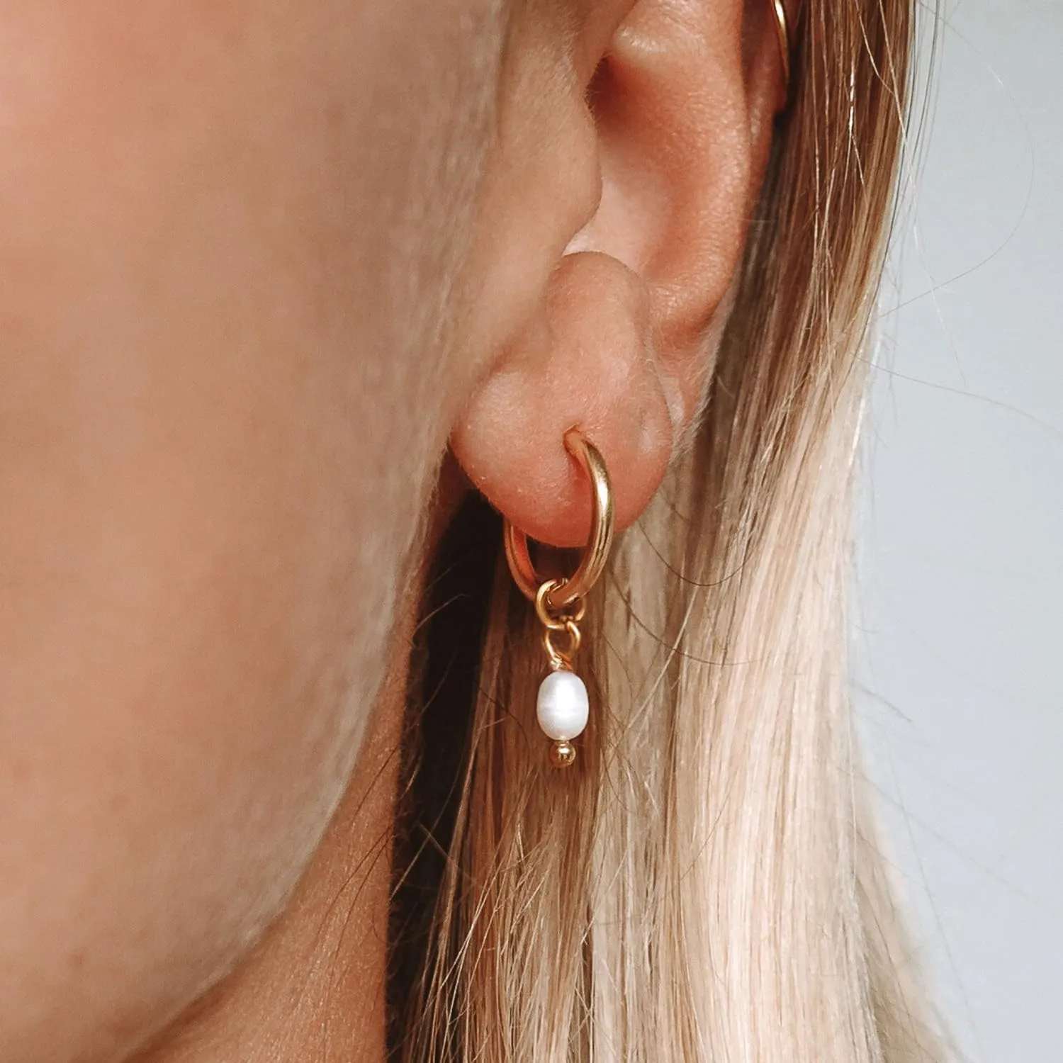 Pearl Earrings-14K Gold Plated Dainty Pearl Huggie Small Hoop Drop Dangle Earrings for Women Bridal Bridesmaids Elegant Wedding Jewelry
