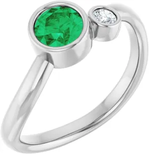 Platinum Emerald and .06 cttw Diamond 2 Two-Stone Fashion Ring Fine Jewelry For Women Gifts For Her, Size 7