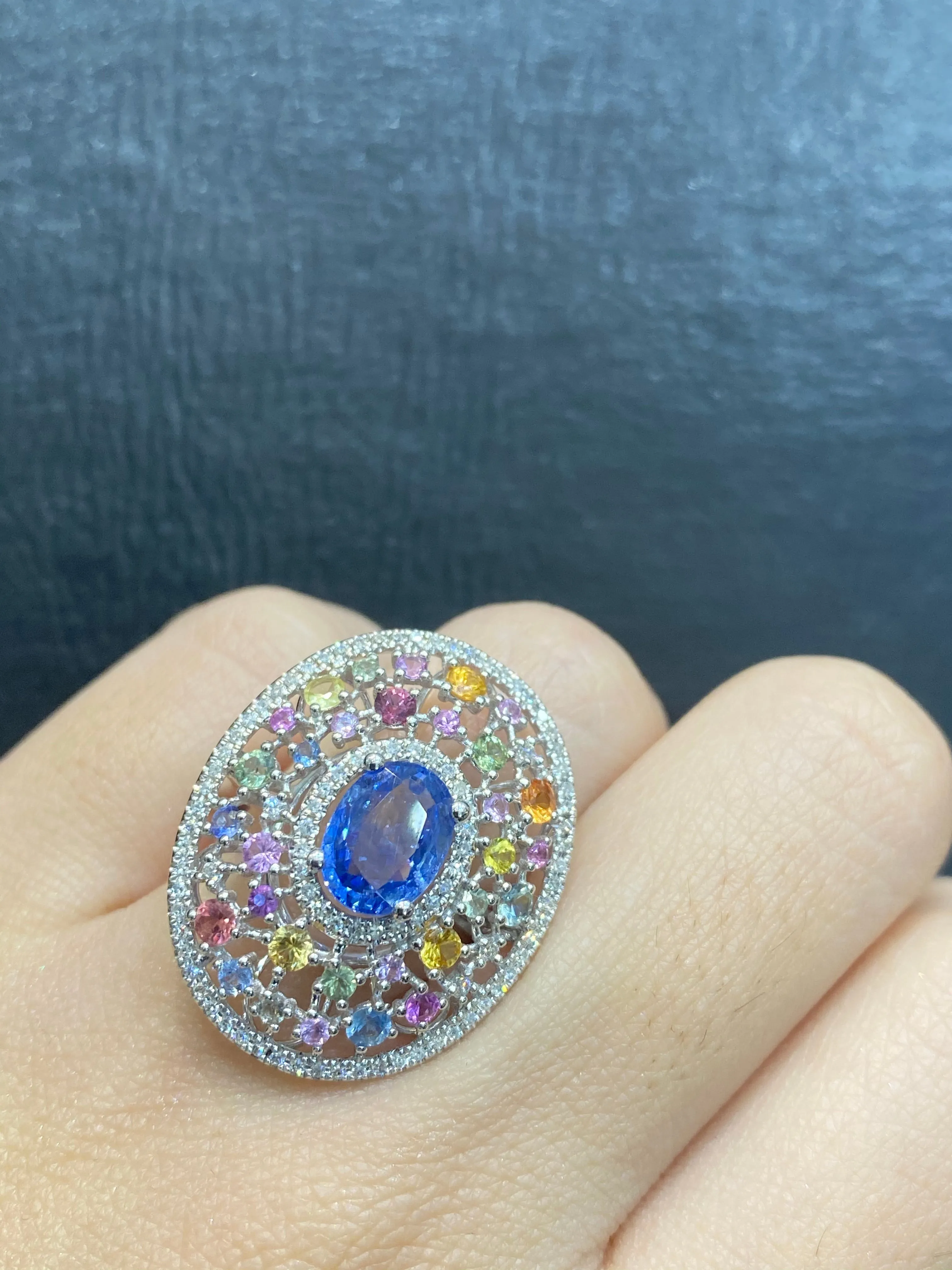 PREORDER | Gemstones and Diamond Jewelry Set 14kt
