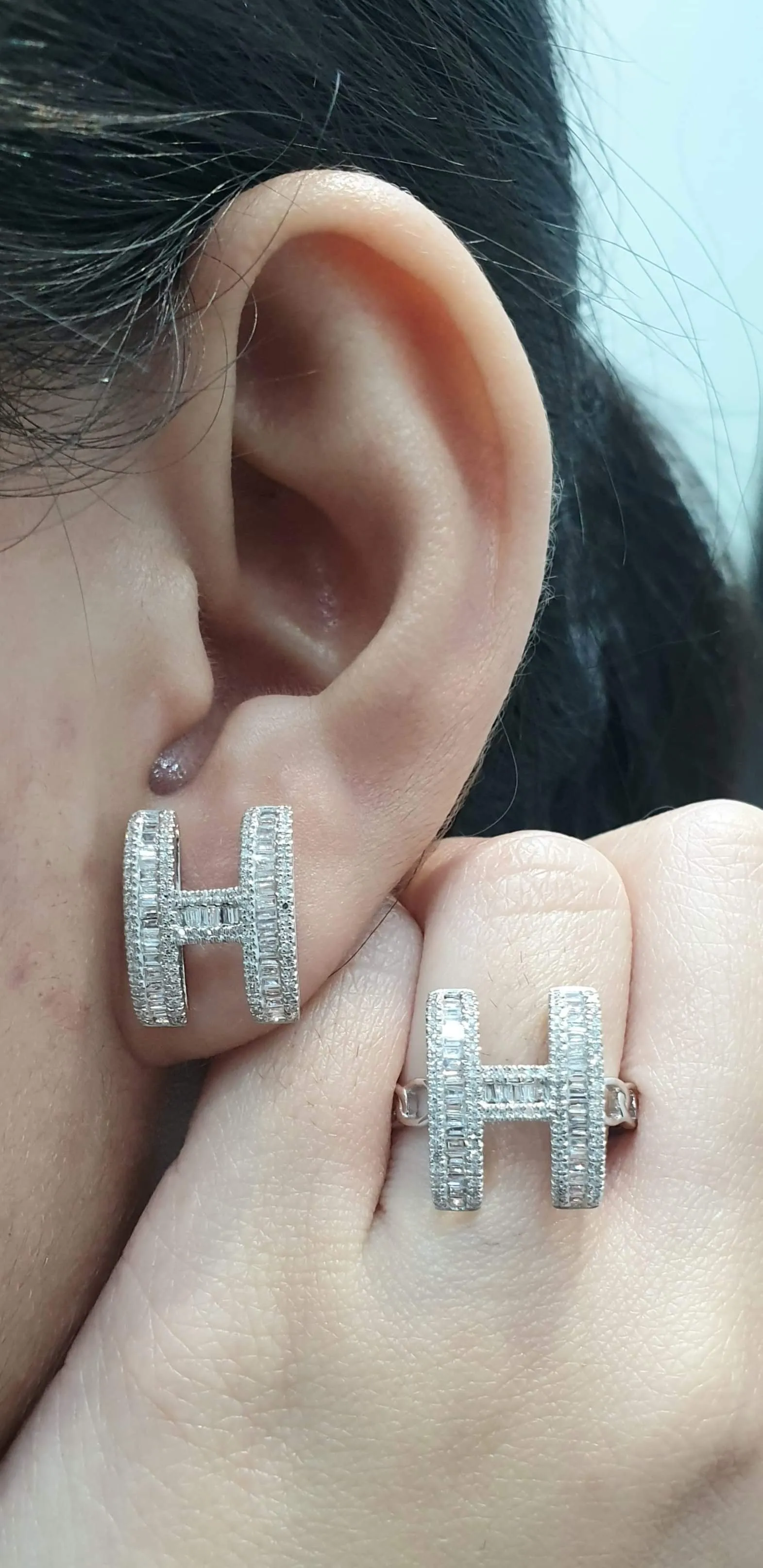 PREORDER | H Baguette Paved Diamond Jewelry Set 14kt