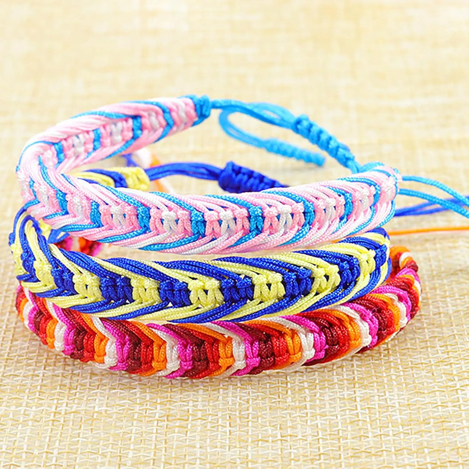 Rainbow LGBT Pride Bracelet for Lesbian Gay Bisexual Adjustable LGBTQ Pride Bracelets Handmade Braided Wristband Pride Month Friendship Bracelet Gifts for Men Women Bulk
