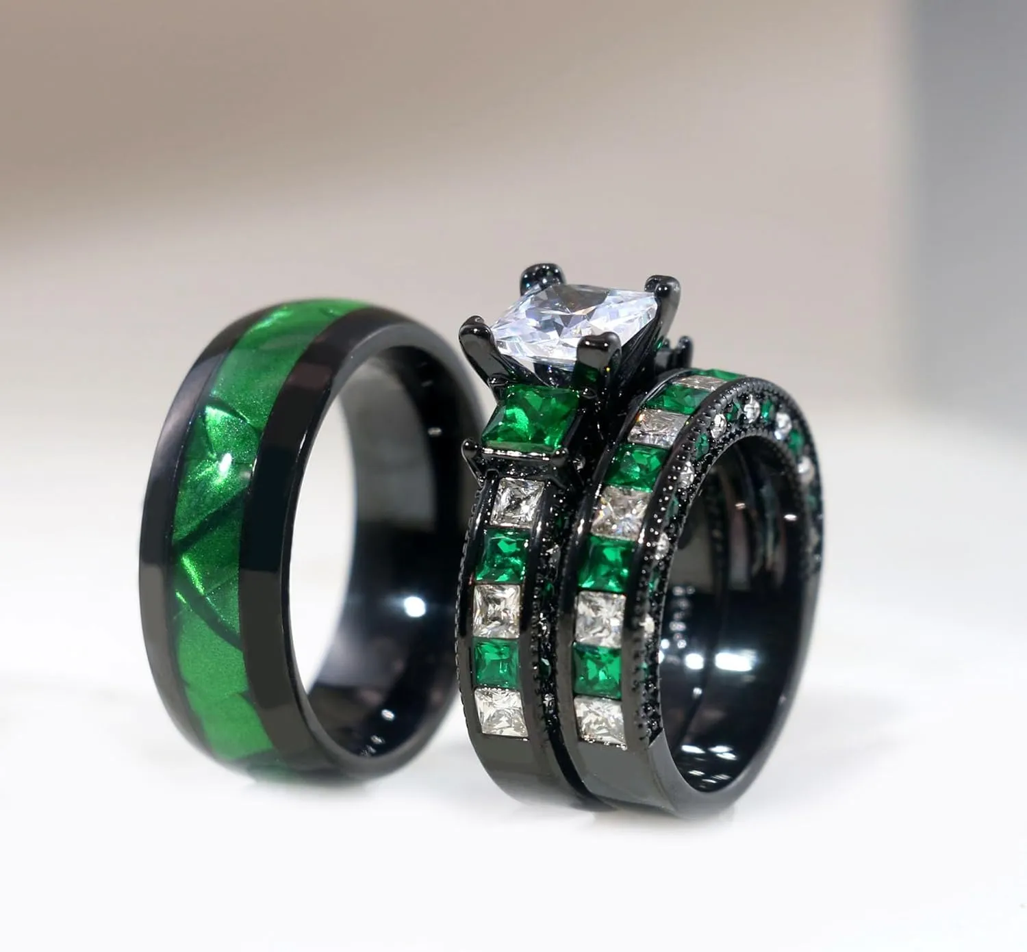 ringheart Couple Rings Black Matching Ring 1.5CT AAA CZ 2pcs Women Wedding Ring Sets for Him and Her Rings Men Band
