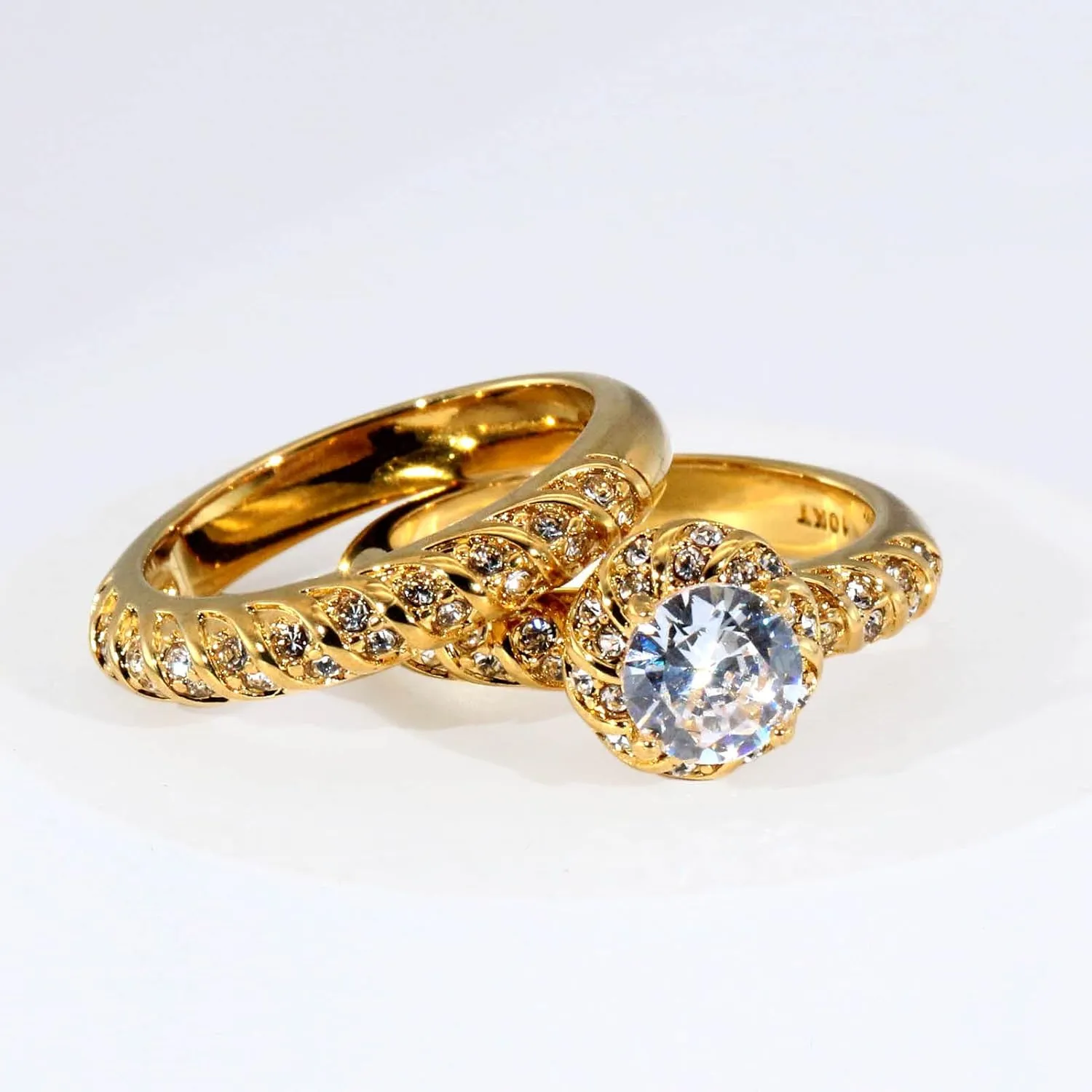 ringheart Couple Rings Matching Ring CZ Yellow Gold Plated Women Wedding Ring Sets for Him and Her Rings