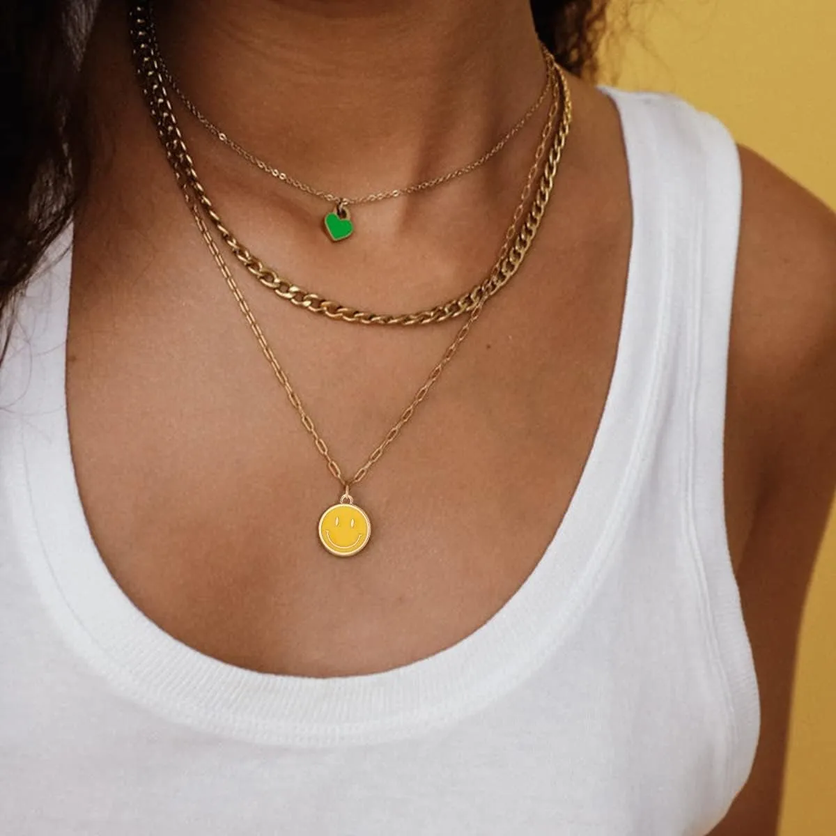 Smile Pendant Necklace Smile Face Chain Necklace Paperclip Necklace Cute Round Pendant Necklace Preppy Jewelry for Women Girls