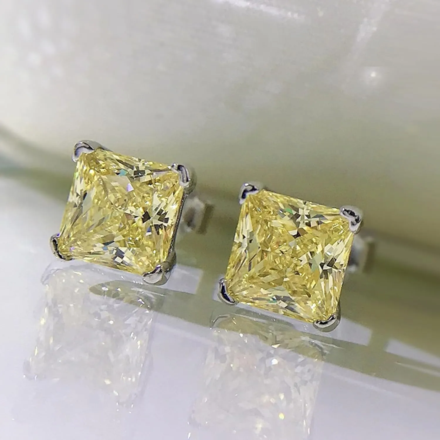 Sterling Silver 3-10 Carat Lab Simulation Diamond Stud Earrings for Women, 5A Cubic Zirconia Solitaire Earrings Hypoallergenic Sparking Jewelry Gifts for Her Birthday Christmas