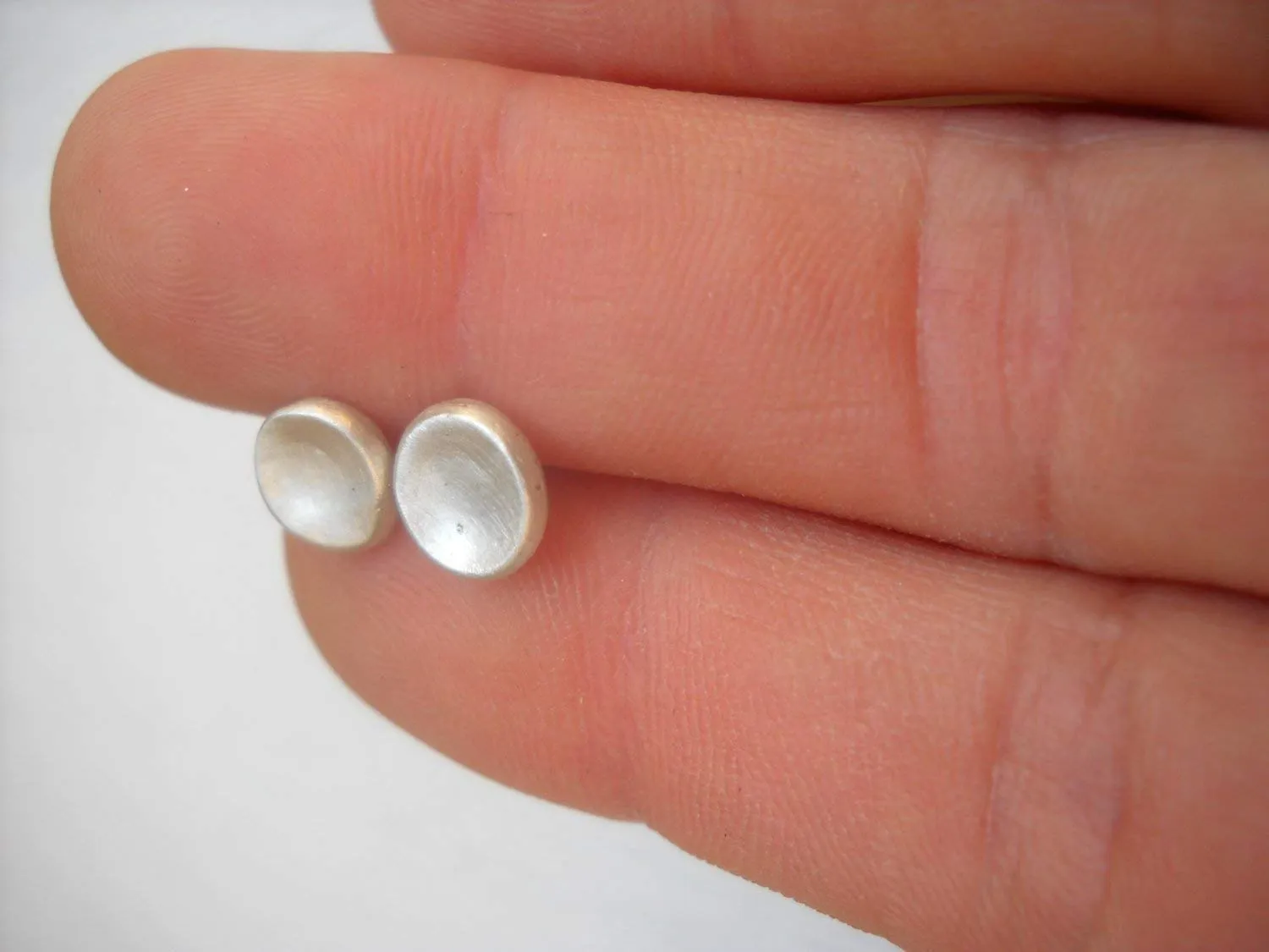 Sterling Silver Stud Earrings, Small Minimalist Round Simple Post Earrings, Minimalist Hammered Studs, Artisan Classic, Rustic, Handmade Sterling Silver Jewelry Gift for Women and Girls, Second Hole