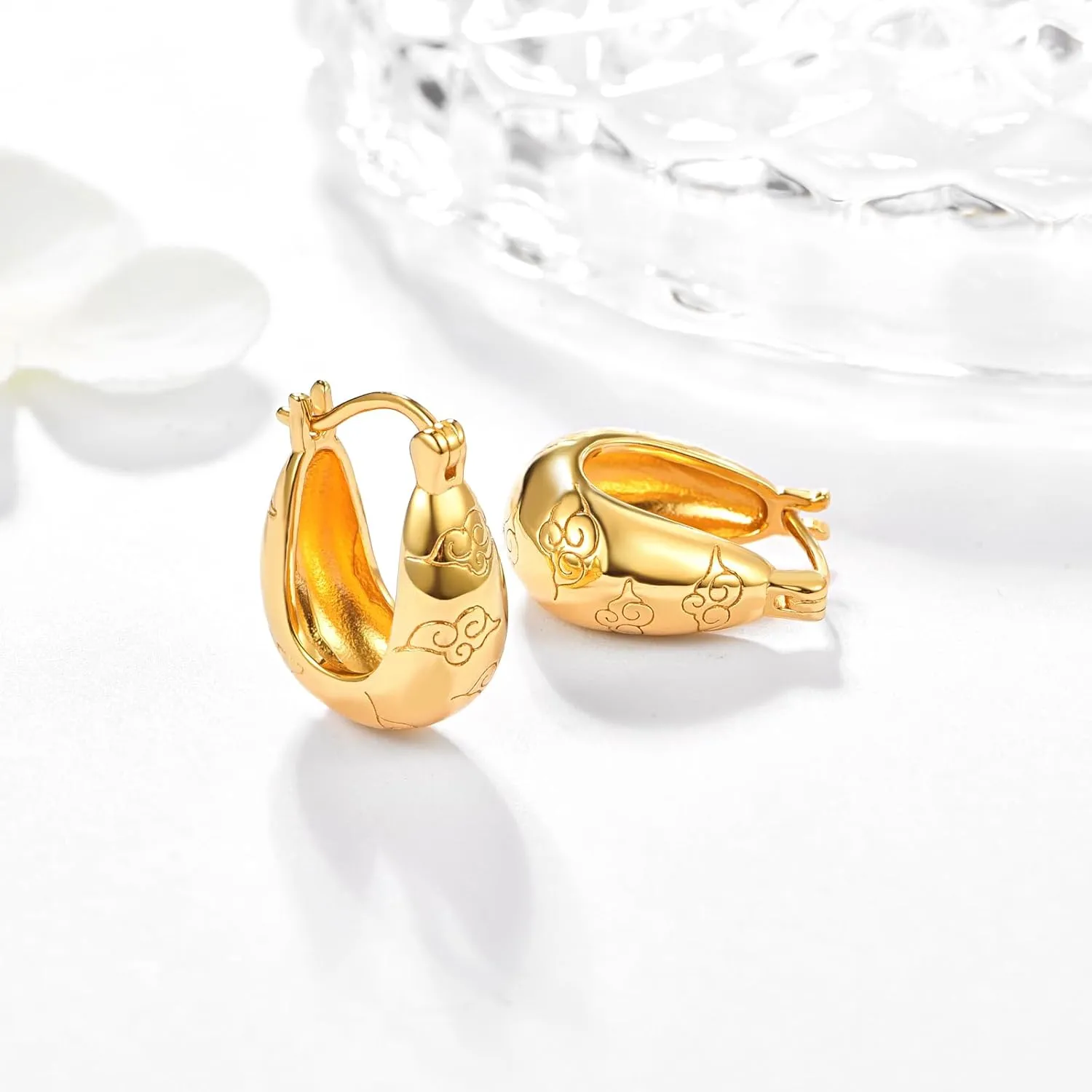 TANGPOET Chunky Gold Hoop Earrings for Women 925 Sterling Silver, 24K Gold Plated Thick Hoop Earrings Hypoallergenic Jewelry Gifts for Women Girls