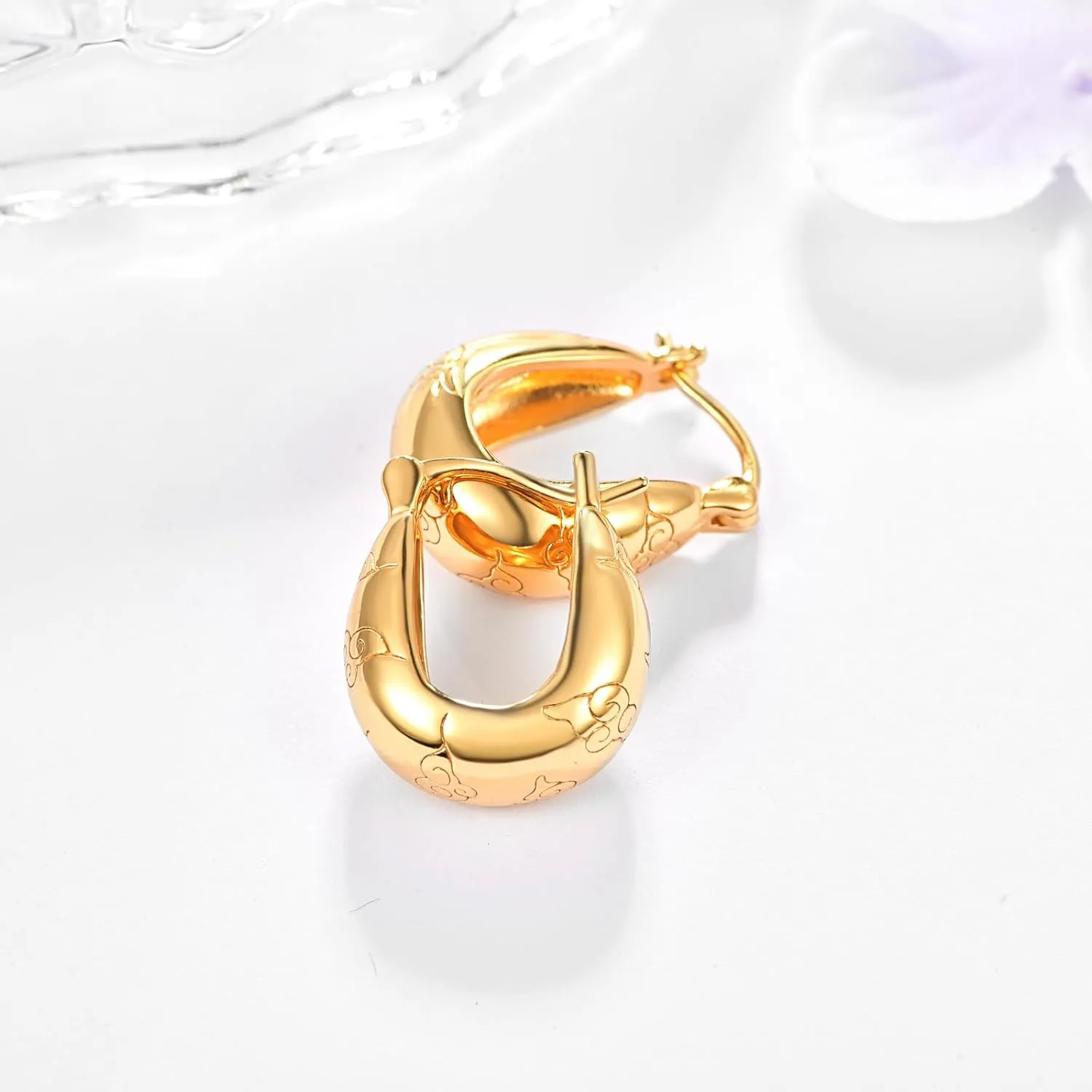 TANGPOET Chunky Gold Hoop Earrings for Women 925 Sterling Silver, 24K Gold Plated Thick Hoop Earrings Hypoallergenic Jewelry Gifts for Women Girls