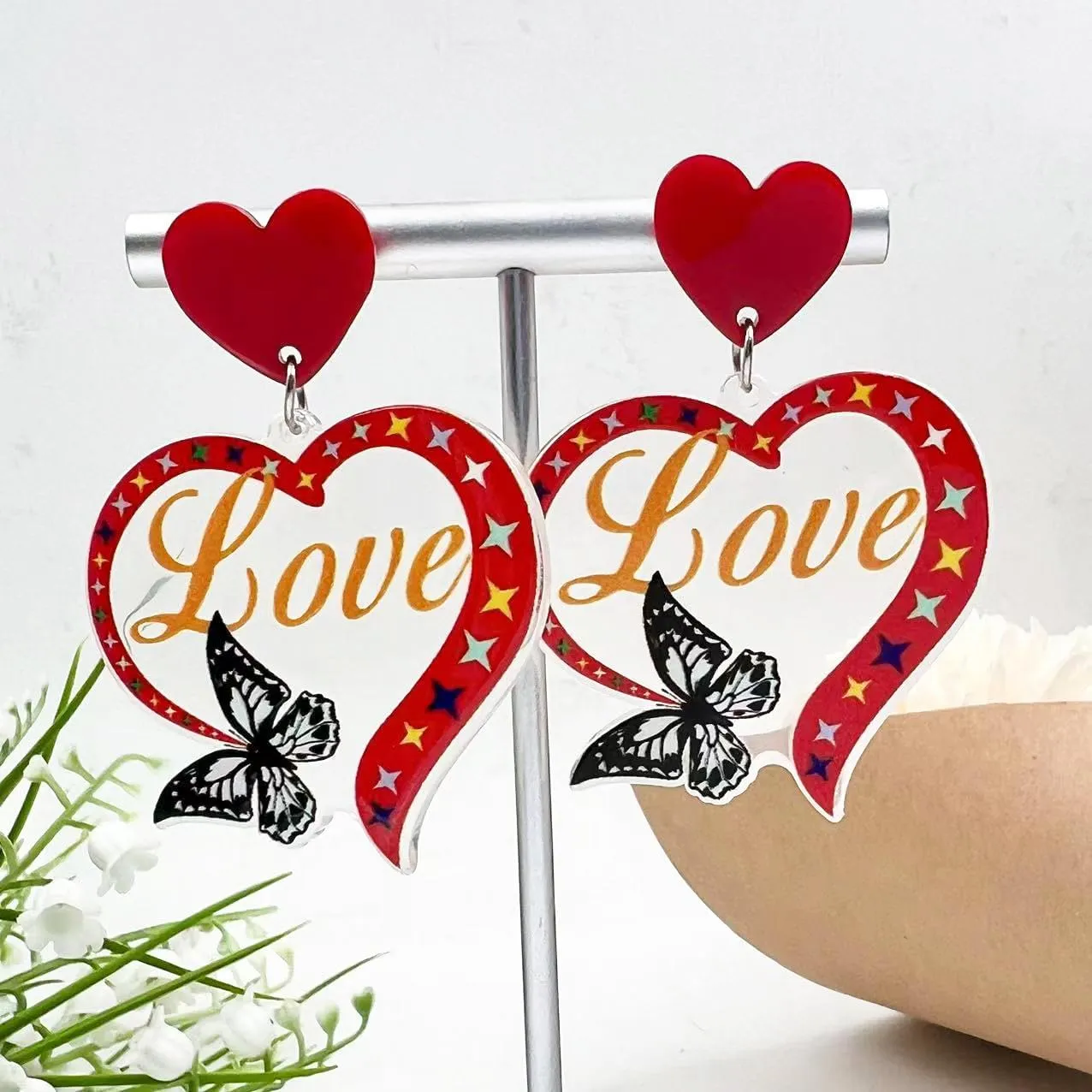 Valentine's Day Heart Earrings for Women Acrylic Hot Pink Red Heart Drop Dangle Earrings for Couples Lovers Girlfriend