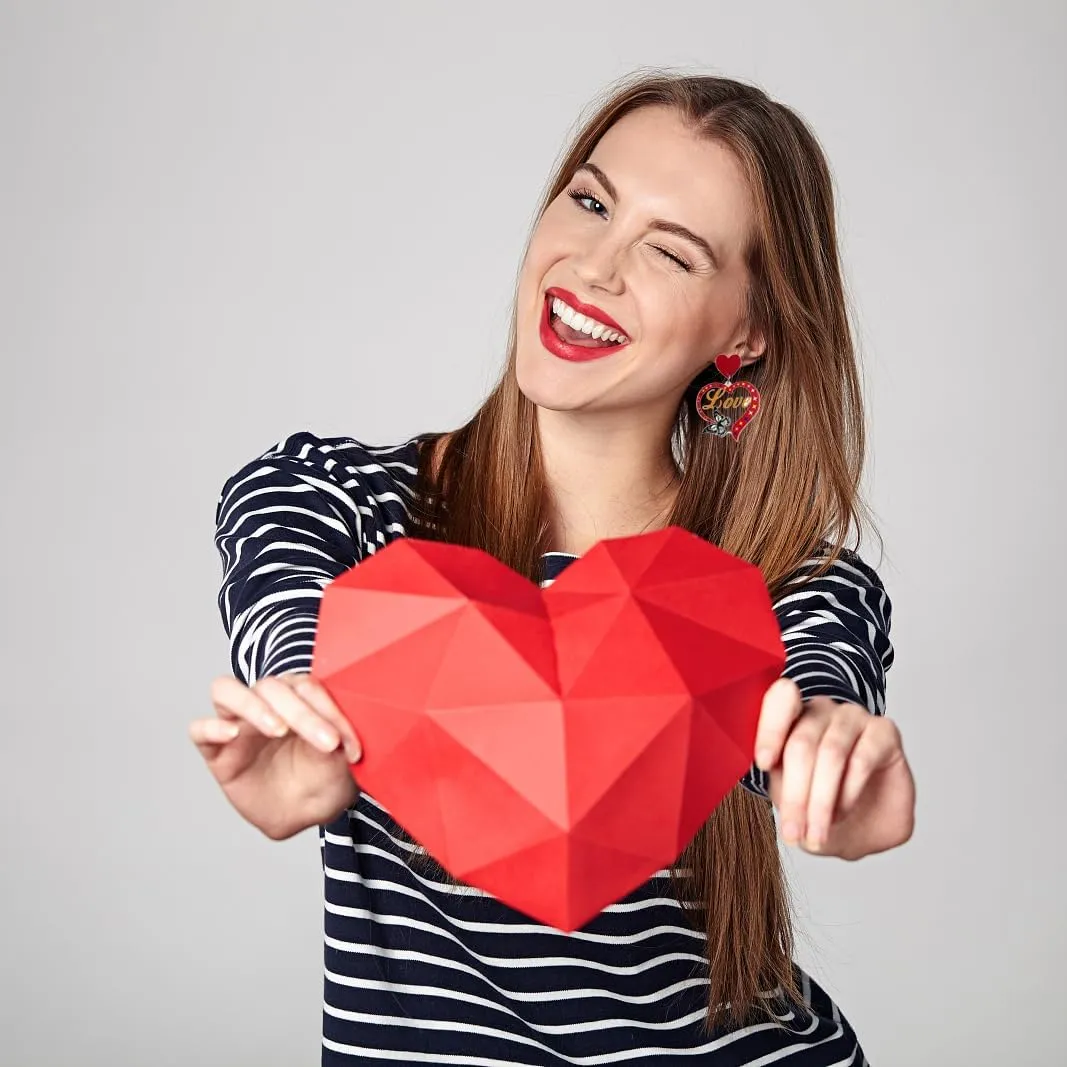 Valentine's Day Heart Earrings for Women Acrylic Hot Pink Red Heart Drop Dangle Earrings for Couples Lovers Girlfriend