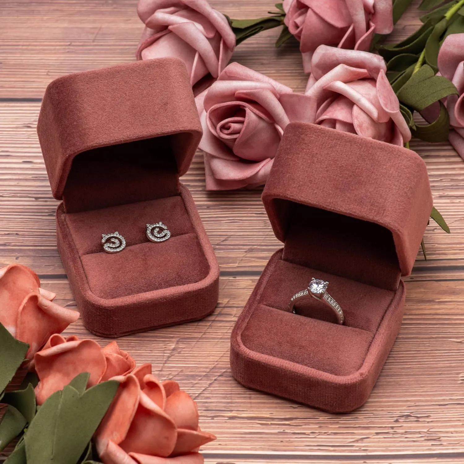 Velvet Single Ring Box Case Holder for Engagement Proposal Birthday Wedding,Jewelry Ring Box Jewelry Packaging Box (Dusty Rose)