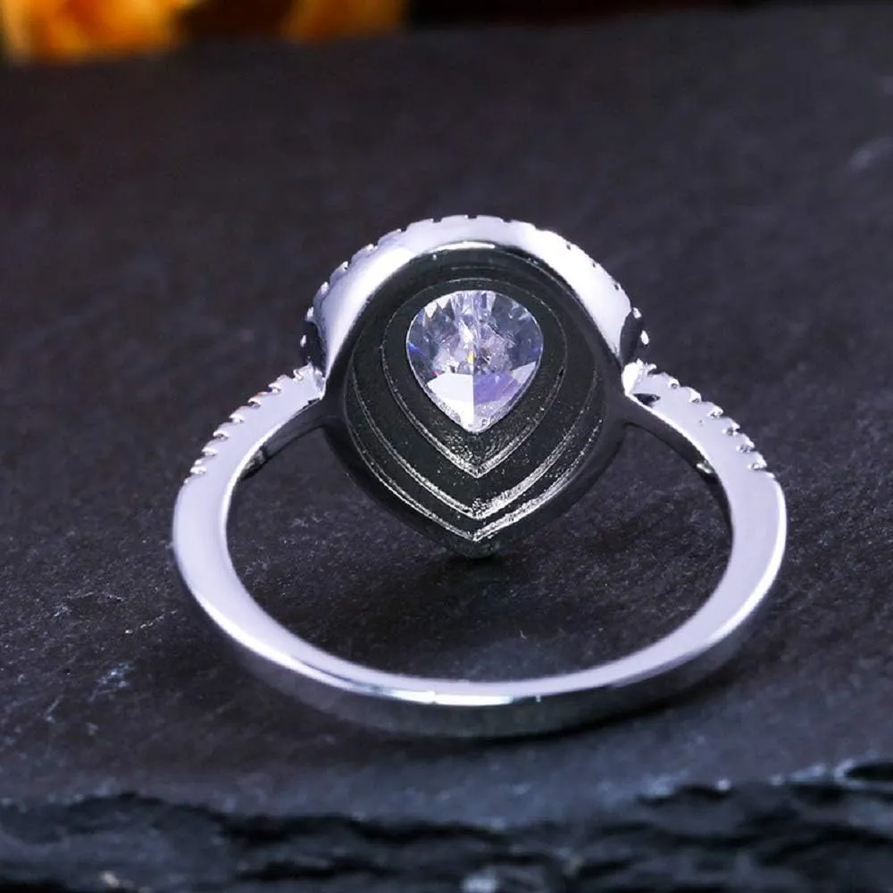 Xunuo Platinum Plated CZ Pear Shaped Cubic Zirconia Crystal Halo Wedding Teardrop Shaped Ring for Women Sizes 6 to 10 (US Size 10)