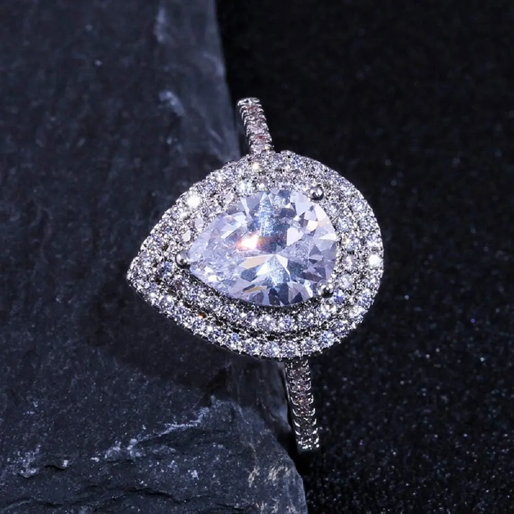 Xunuo Platinum Plated CZ Pear Shaped Cubic Zirconia Crystal Halo Wedding Teardrop Shaped Ring for Women Sizes 6 to 10 (US Size 10)