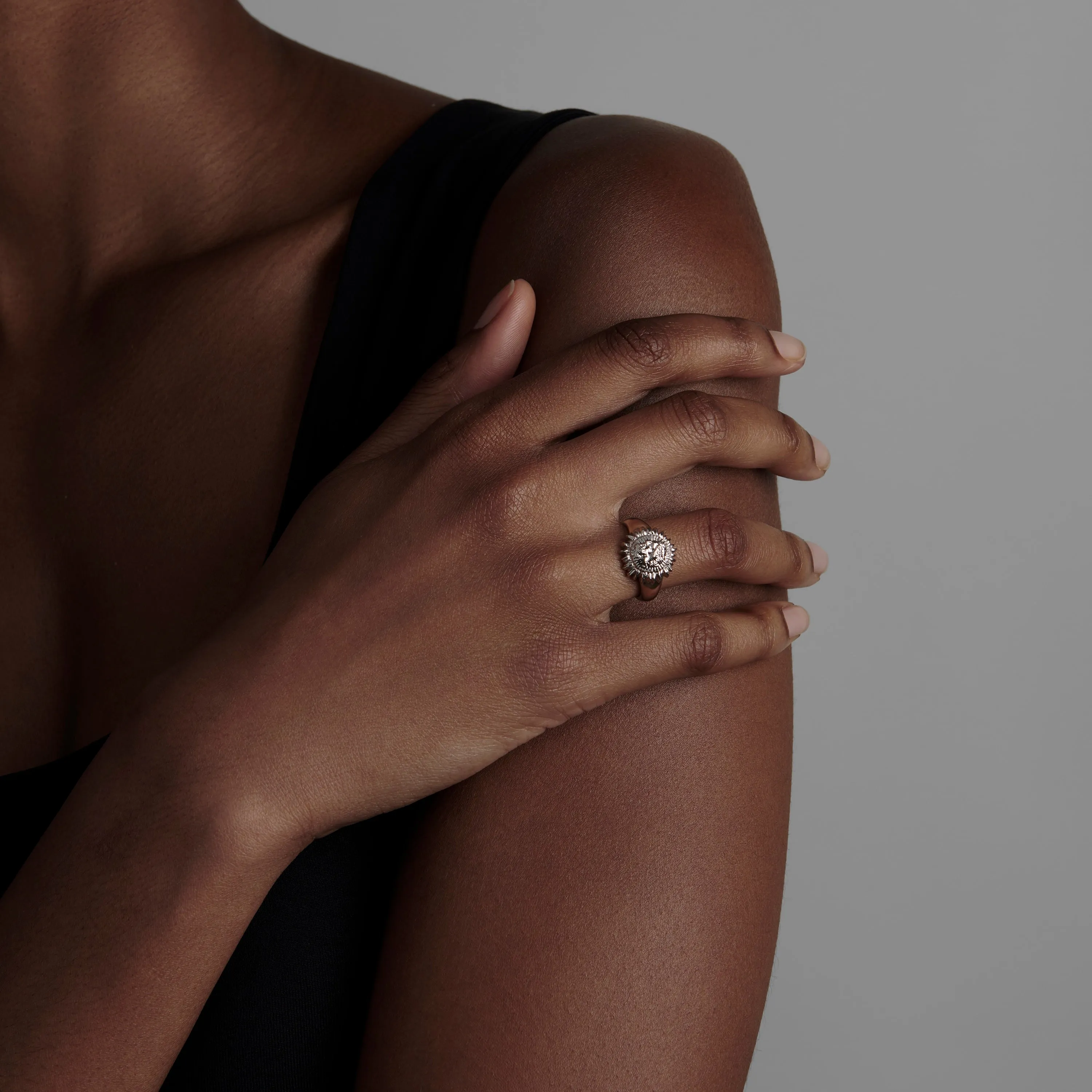 Zeus Ring